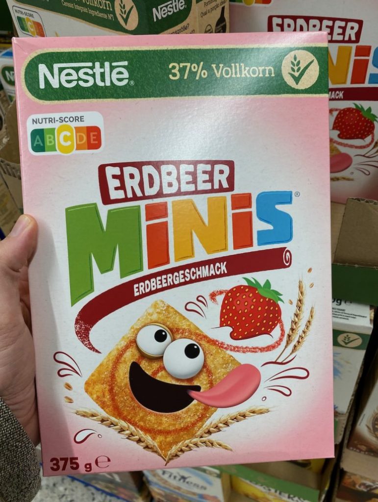 Nestlé Erdbeer Minis Nutri-Score 375G - naschkater.com - das ...